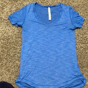 Lululemon short sleeve top